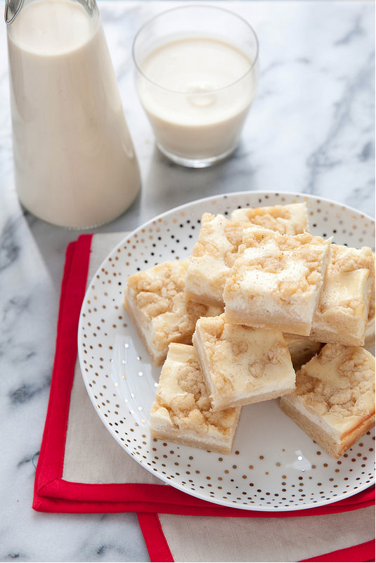 Creamy Eggnog Cookie Bars